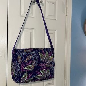 Vera Bradley laptop or messenger bag. Adjustable strap and large pockets.